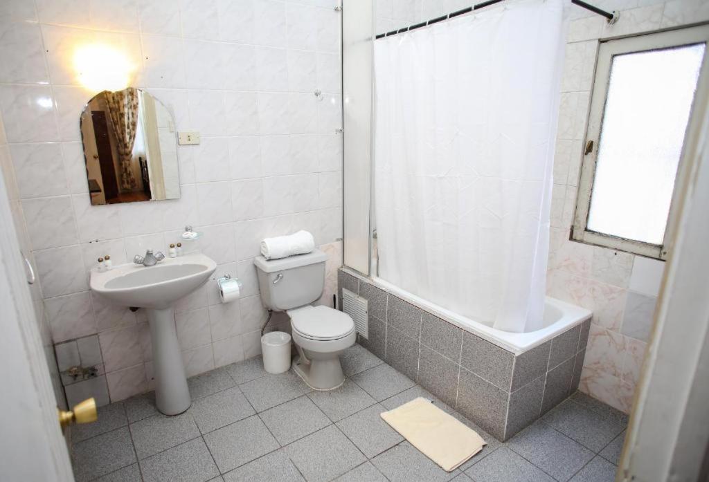 Hotel Plaza Londres 77 Σαντιάγκο Εξωτερικό φωτογραφία